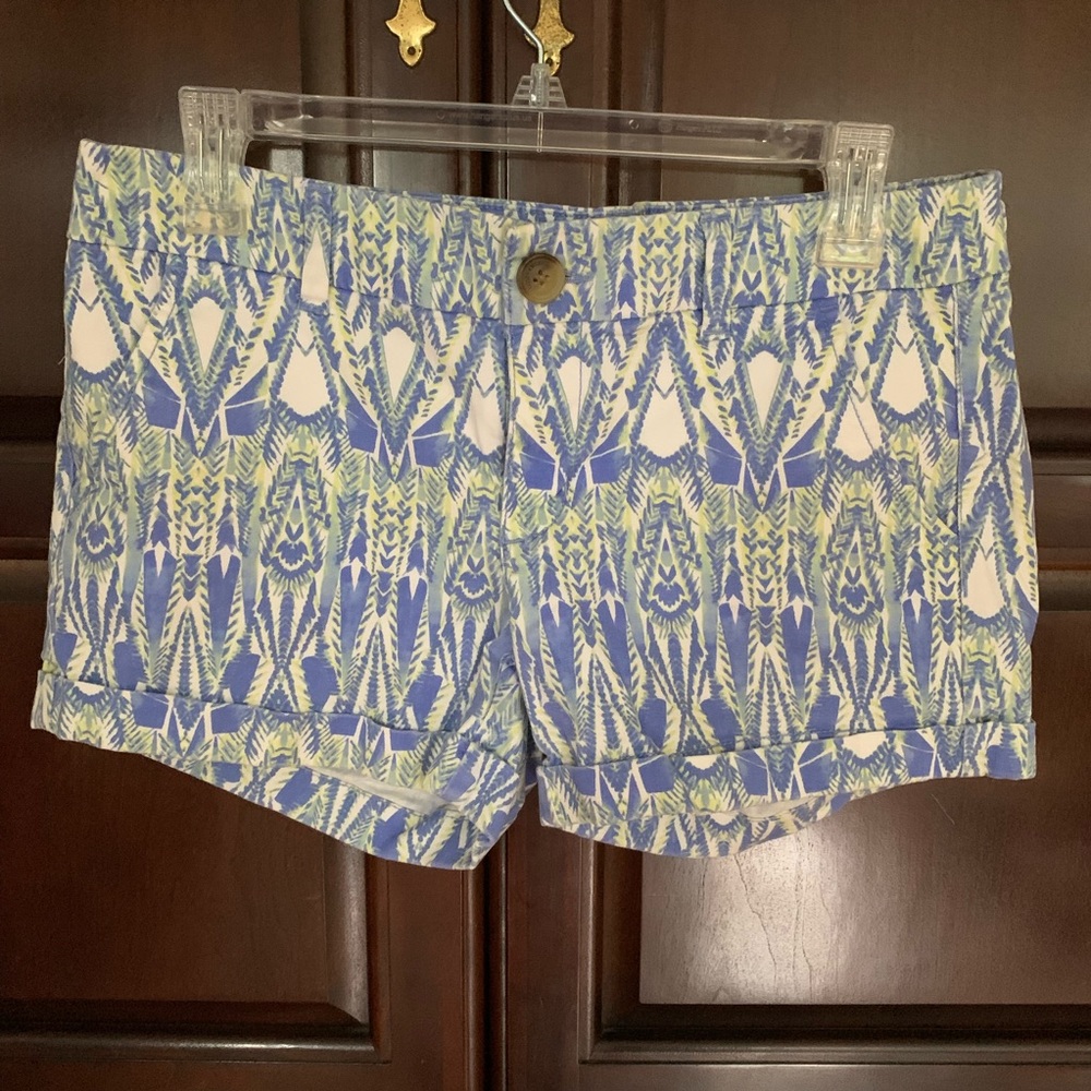 American eagle low rise shorts